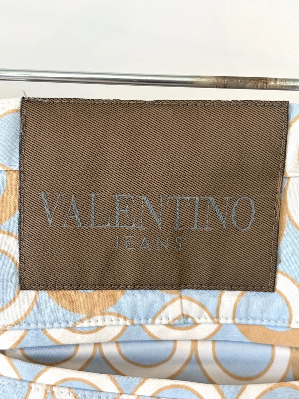 Valentino Jeans 5 pocket pants, lt blue, tan circles, cropped, hem slits, 26,GUC - Picture 6 of 13